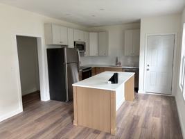 featured image of 23 Pembroke St #1