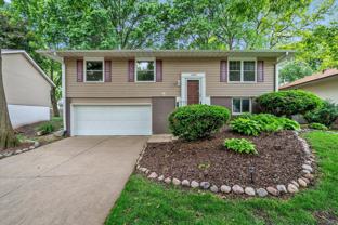 1425 W 54th St #NA - Photo 1 of 1