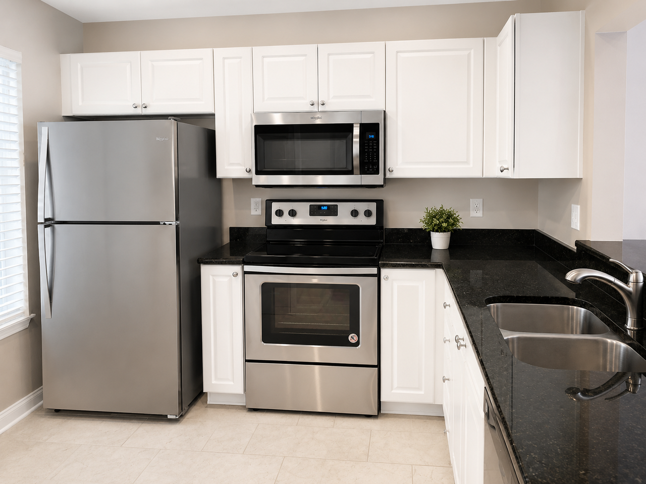 216 S Cedar St #216 - Photo 5 of 13