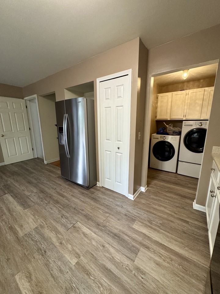1825 Latimer Dr #NA - Photo 7 of 24