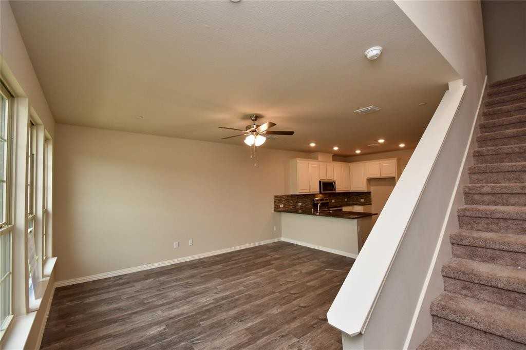 3405 Solana Cir - Photo 2 of 18