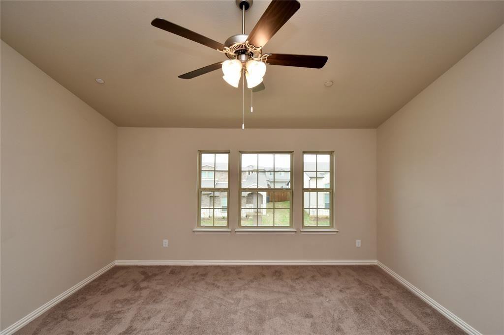 3405 Solana Cir - Photo 4 of 18