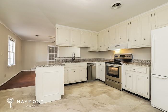 3413 Langdale Dr - Photo 6 of 11