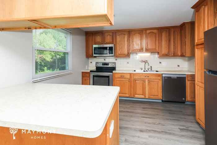 9612 Springwater Ln - Photo 6 of 13