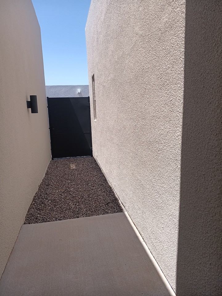 824 Durham Way #NA - Photo 5 of 45