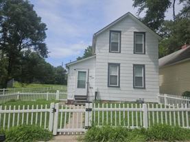840 Pottawatomie St - Photo 1 of 1