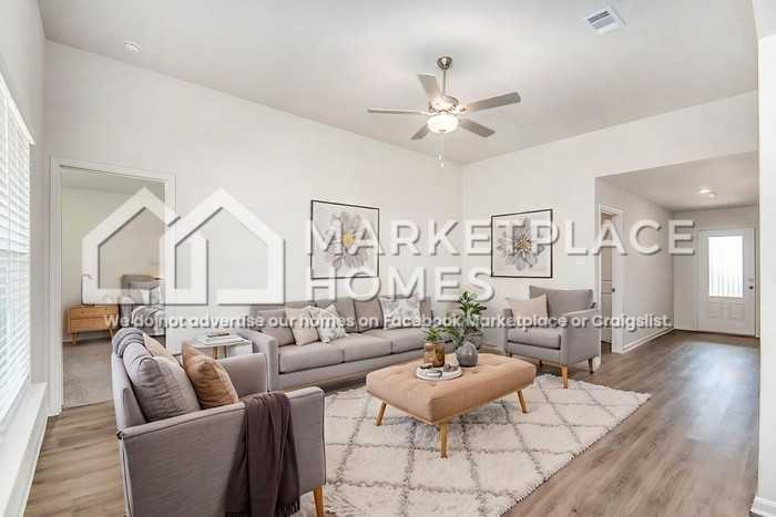 11020 Gray Mare Dr - Photo 4 of 27