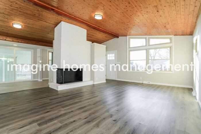 4780 Mcgreevy Dr - Photo 4 of 18