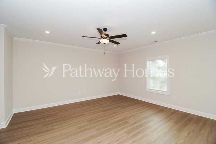 116 Rills Crossing Way - Photo 3 of 17