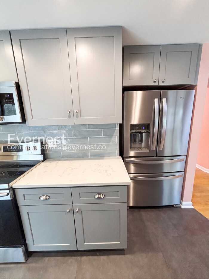 1552 S Flamingo Way - Photo 5 of 28