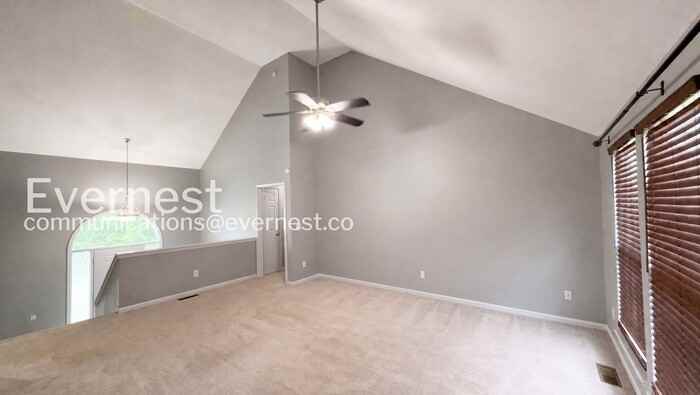 2217 Magnolia Dr - Photo 5 of 33