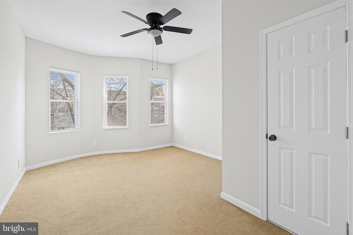 2800 Woodbrook Ave - Photo 3 of 22