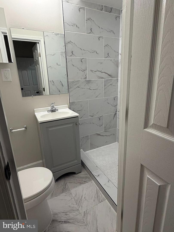 2800 Woodbrook Ave - Photo 5 of 22