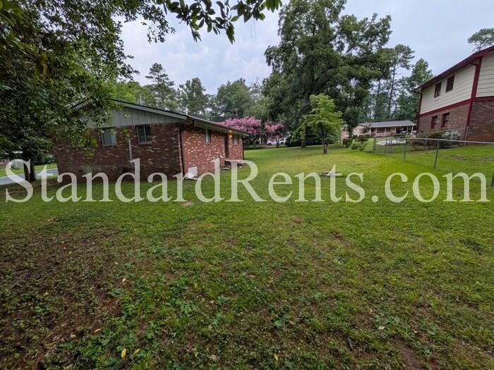2916 Battle Forrest Dr - Photo 3 of 15