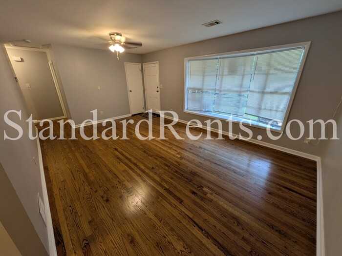 2916 Battle Forrest Dr - Photo 4 of 15