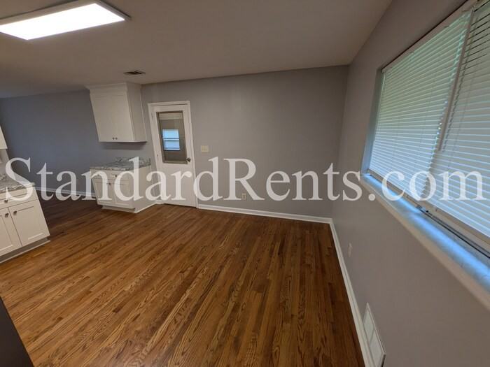 2916 Battle Forrest Dr - Photo 5 of 15