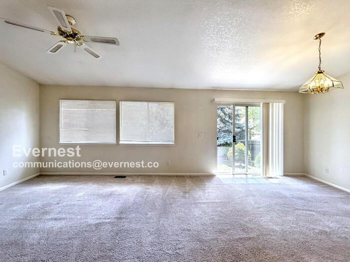 4157 Vernal Cir - Photo 7 of 21