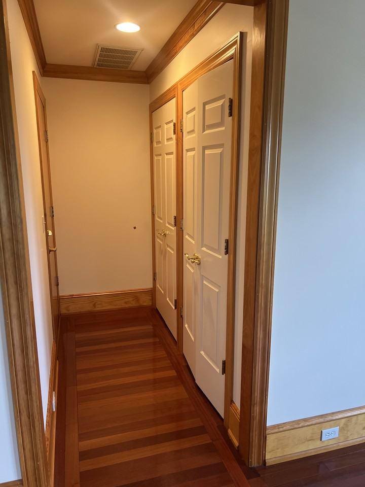 156 S Broadway #2N - Photo 2 of 11
