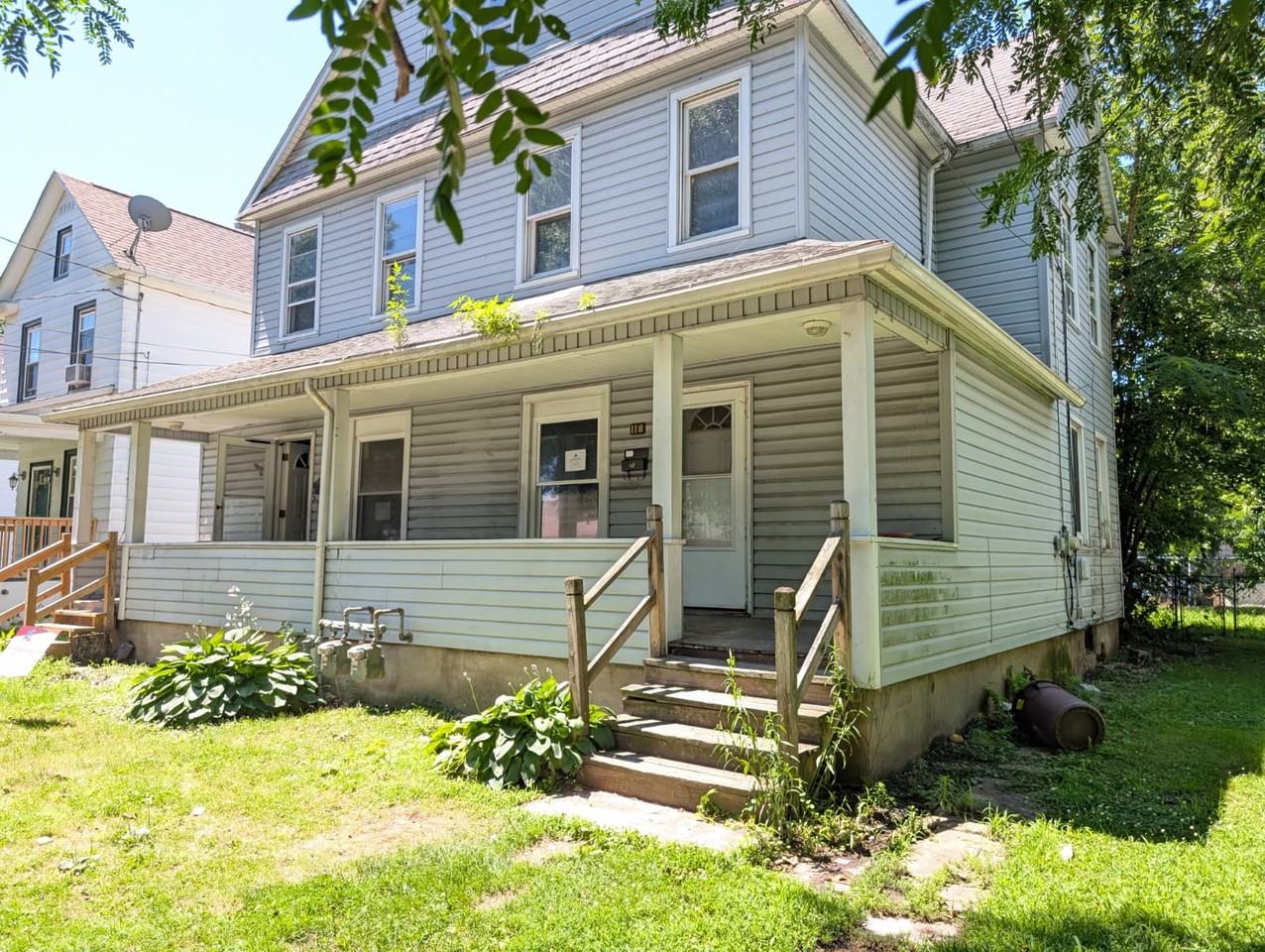 116 118 Division Street #118 - Photo 2 of 21