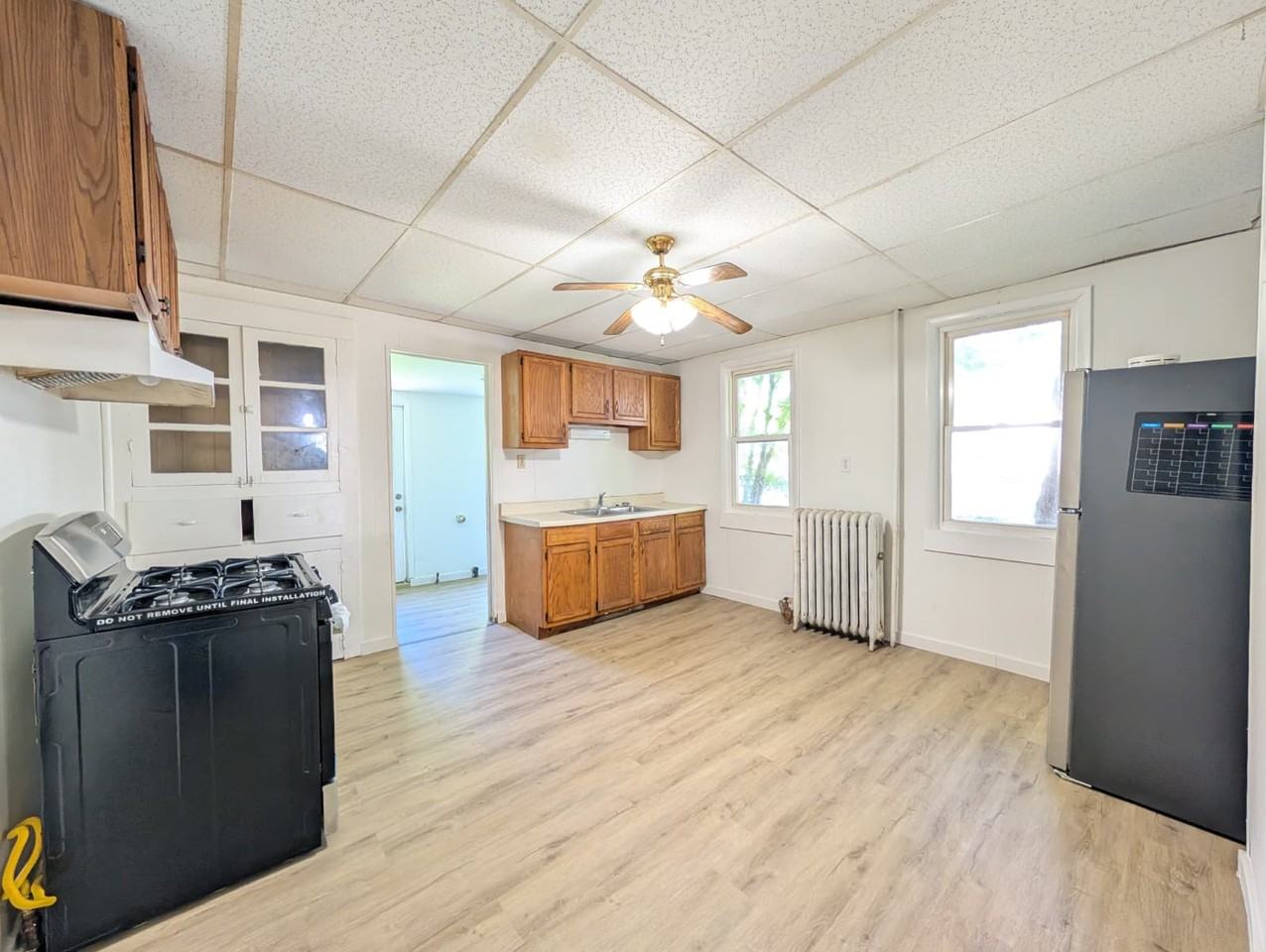 116 118 Division Street #118 - Photo 3 of 21