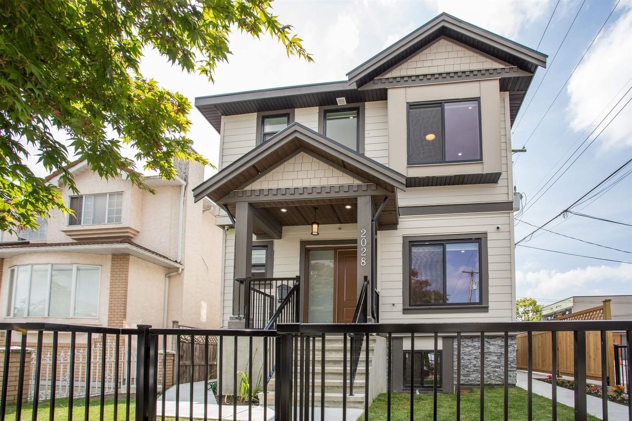 2028 East 42nd Avenue - Photo 2 of 20