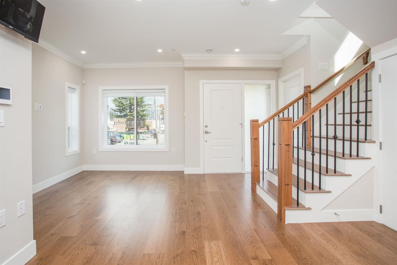 2028 East 42nd Avenue - Photo 5 of 20