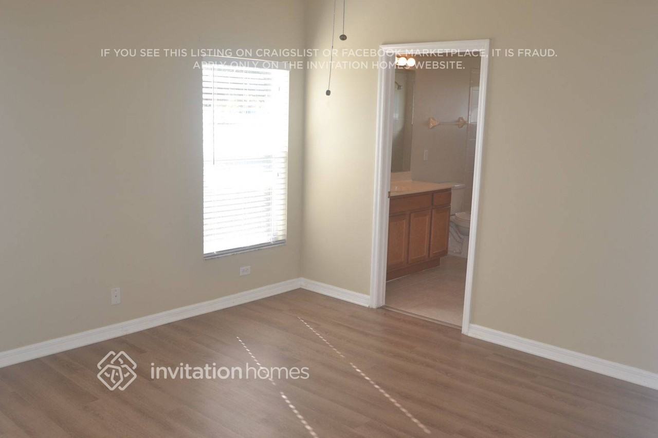 2126 Darlin Cir - Photo 7 of 10