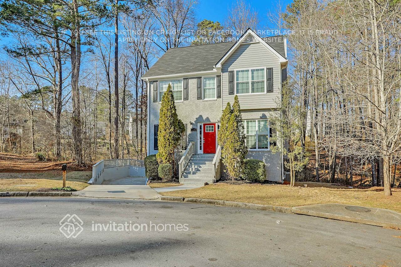 7144 Stonebrook Cir - Photo 2 of 26