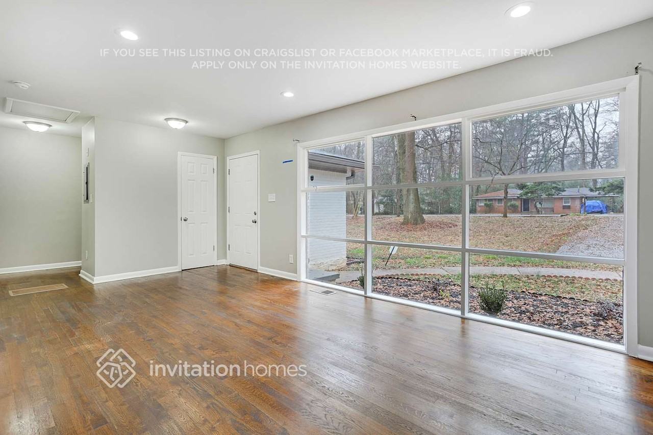 3504 Misty Valley Rd - Photo 7 of 27