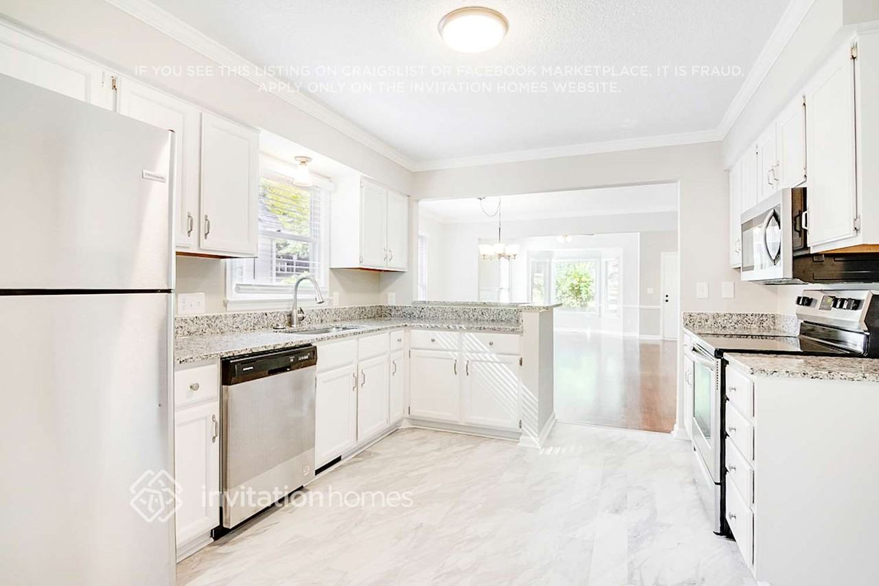 5012 Royal Dornoch Dr - Photo 6 of 28