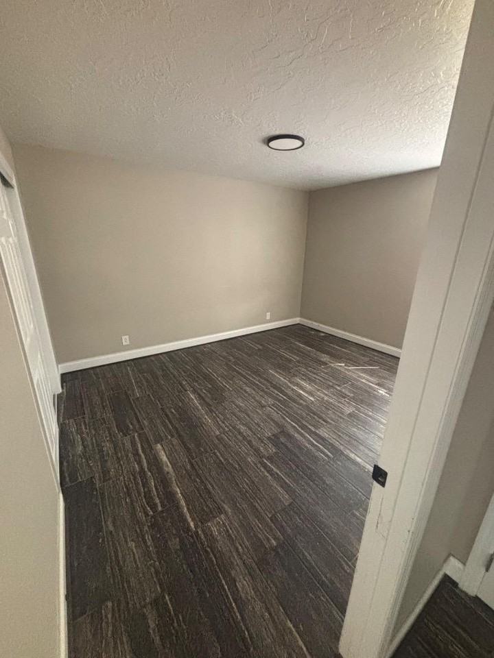 2710 1ST ST - Photo 5 of 8