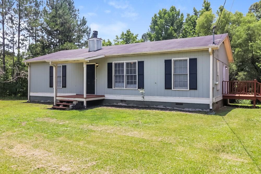 395 Wilson Rd - Photo 3 of 16