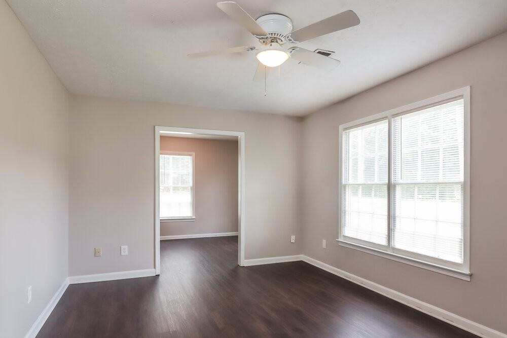 395 Wilson Rd - Photo 4 of 16