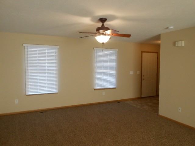 123 Andiron Dr - Photo 2 of 14