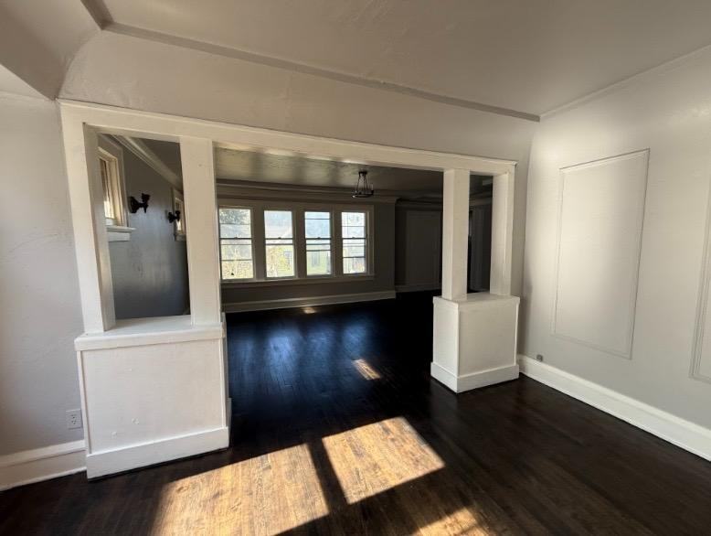 3414 N Vel R Phillips Ave - Photo 3 of 8