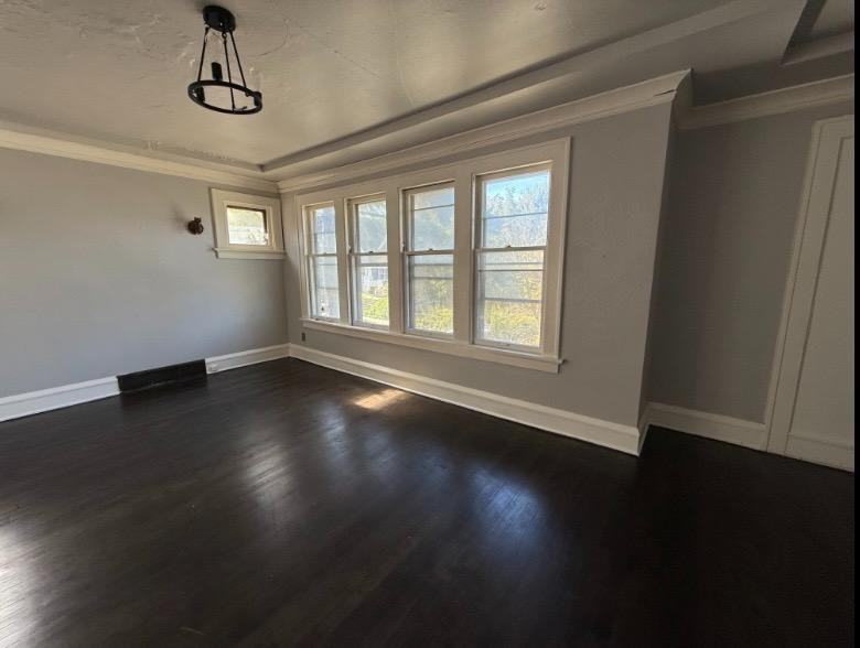 3414 N Vel R Phillips Ave - Photo 4 of 8
