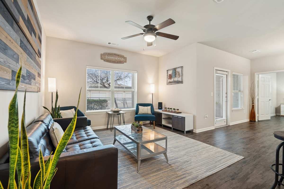 2451 Forest Creek Drive - Photo 3 of 16