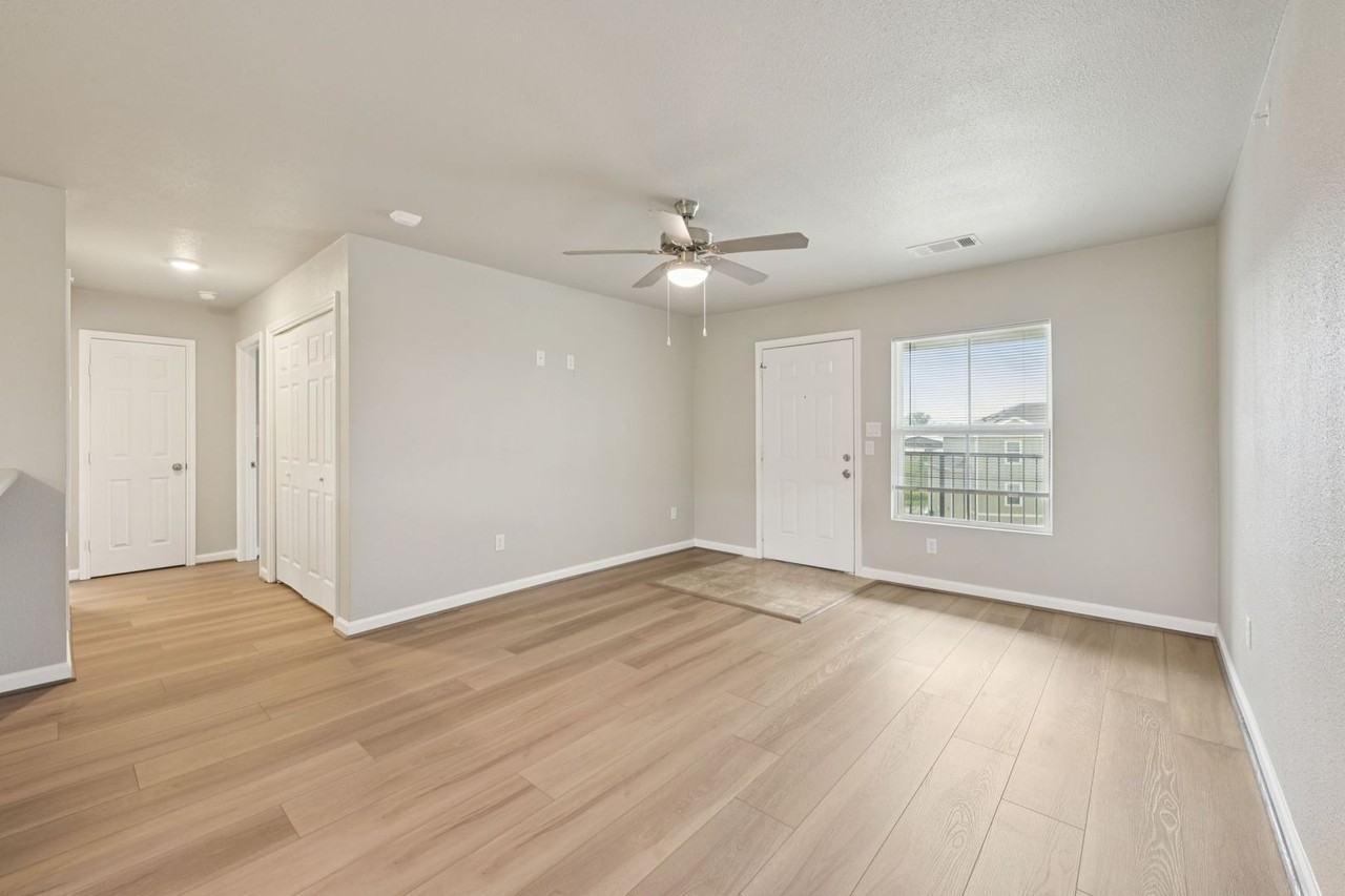 Eagles Nest Apartment Homes - Photo 4 of 47