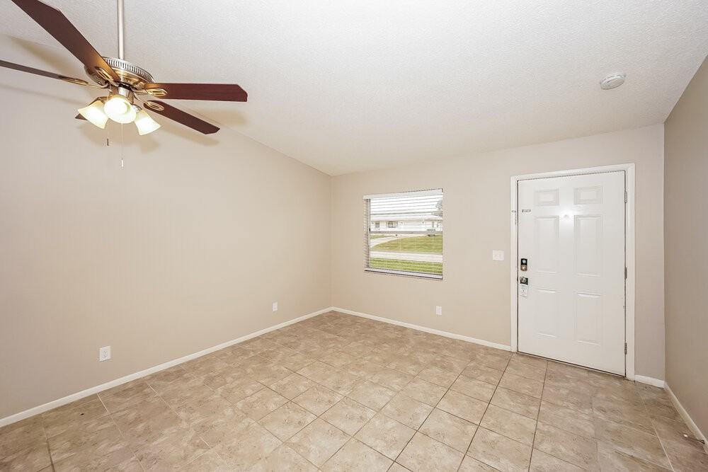 7072 Bougainvillea St - Photo 4 of 16