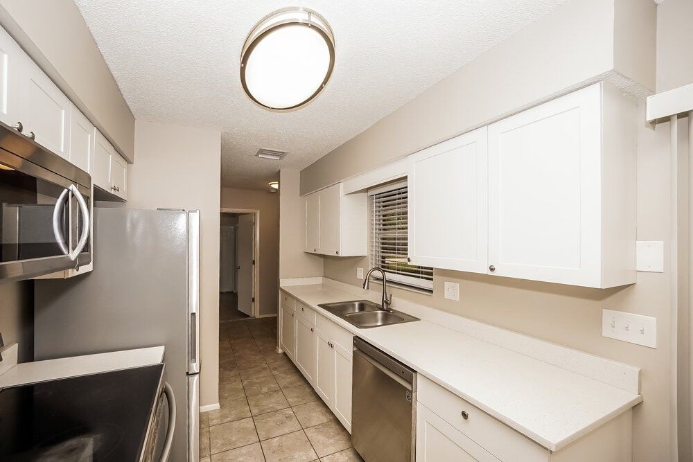 7072 Bougainvillea St - Photo 6 of 16