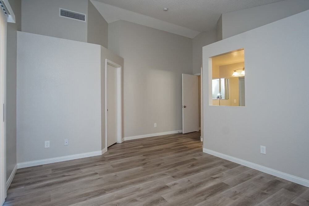 8024 Counterpoint Ln - Photo 5 of 16