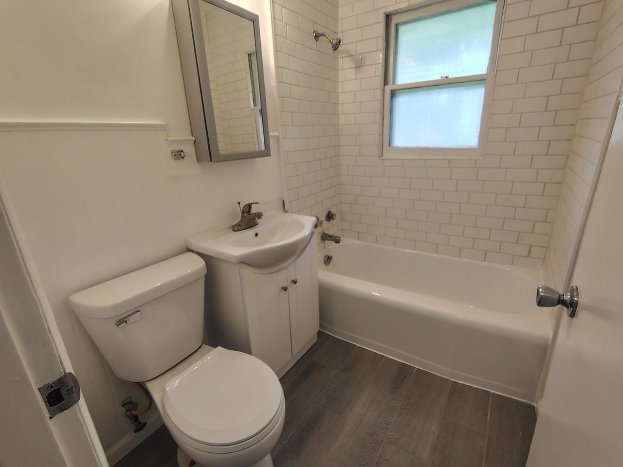 3412 Harney Ct #1 - Photo 4 of 10