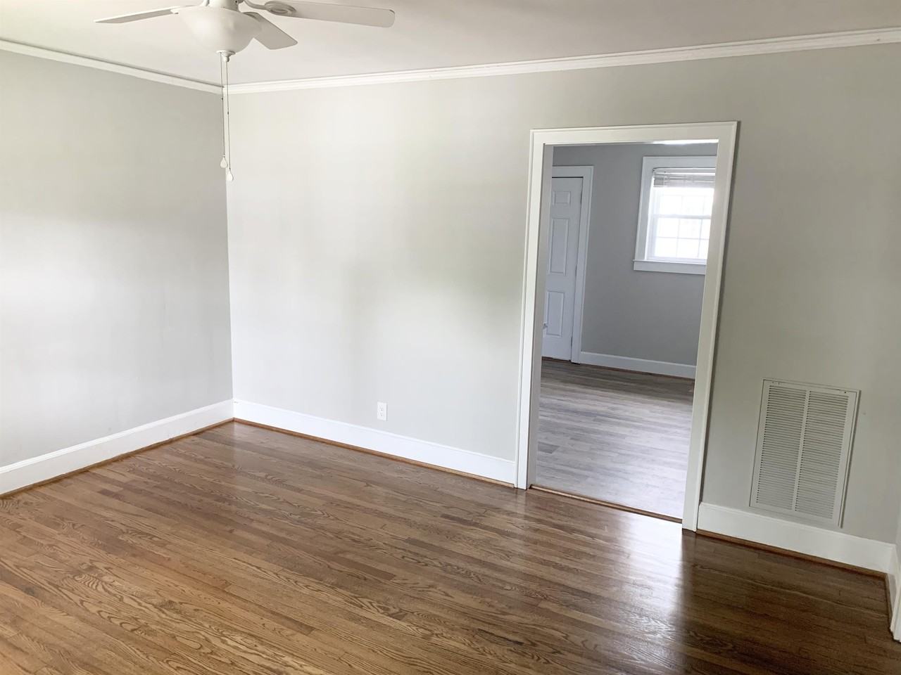 105 N Howell St #1 - Photo 6 of 15