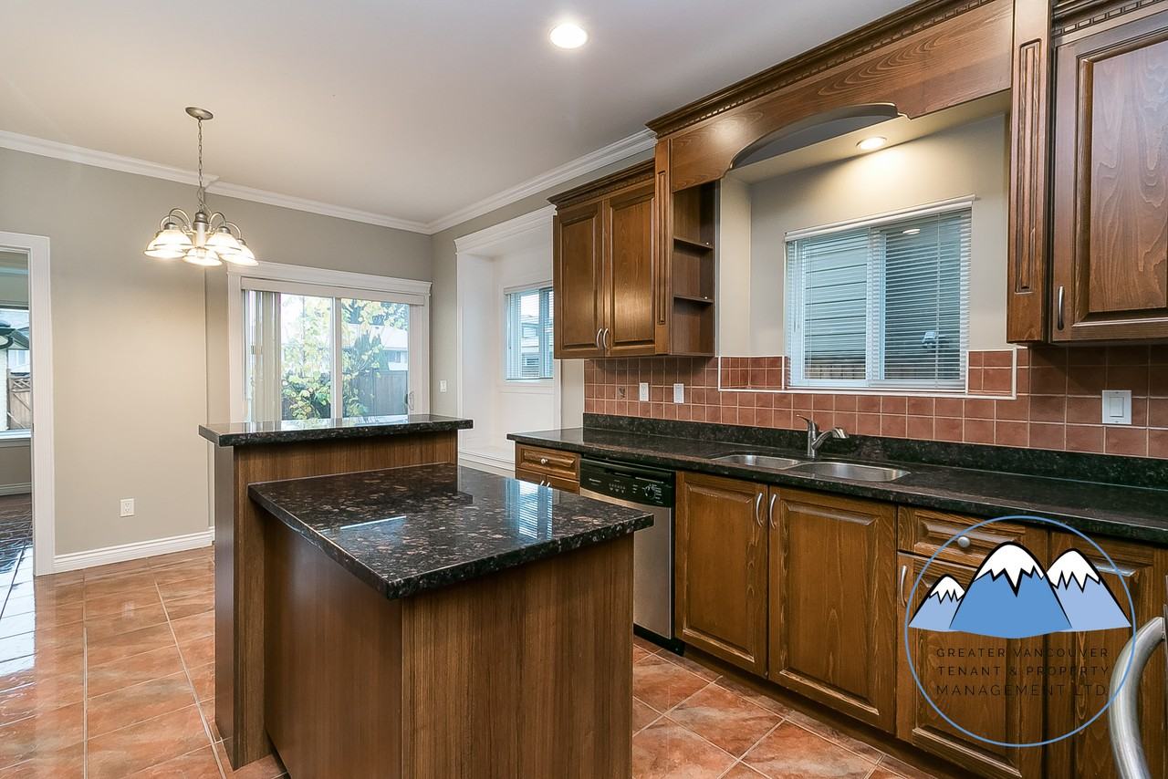 901 Cliff Ave - Photo 2 of 42