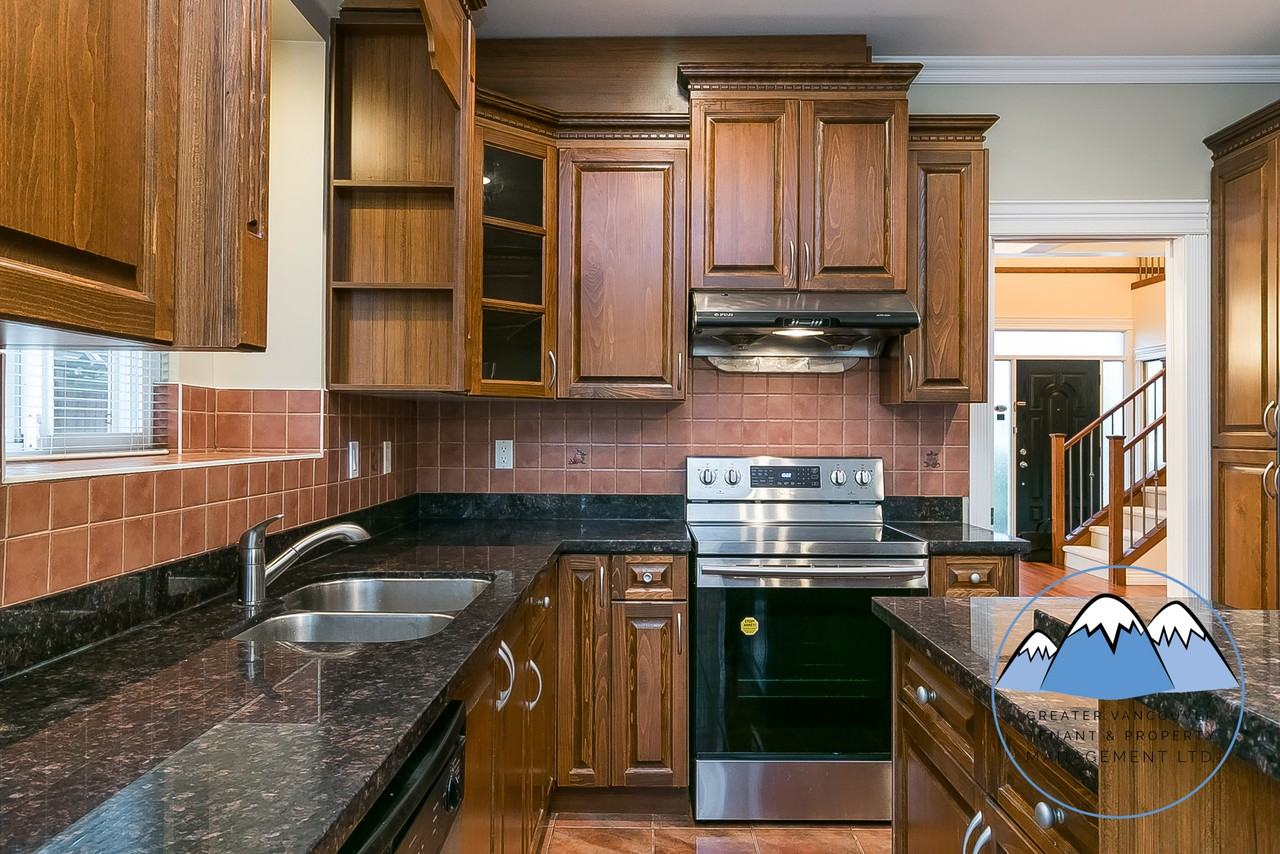 901 Cliff Ave - Photo 4 of 42