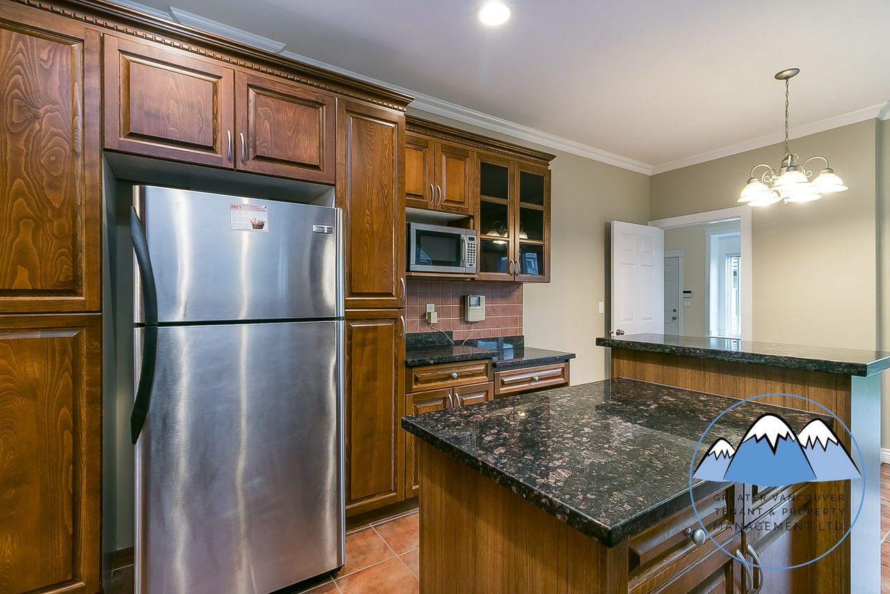901 Cliff Ave - Photo 6 of 42