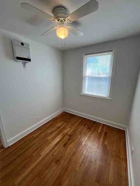 3930 10th St Ne #3 - Photo 5 of 17