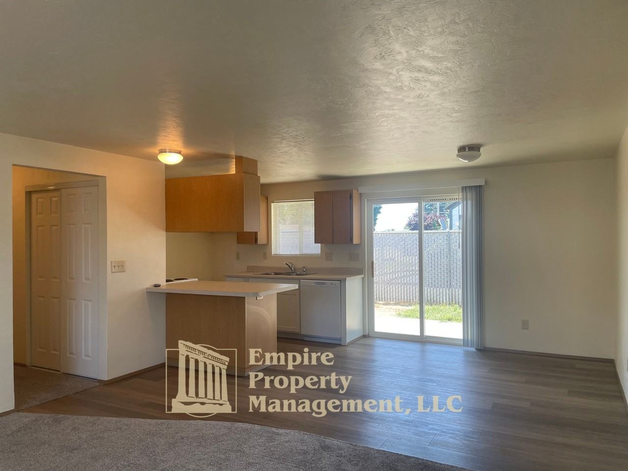 1910 Taft St #1 - Photo 4 of 16