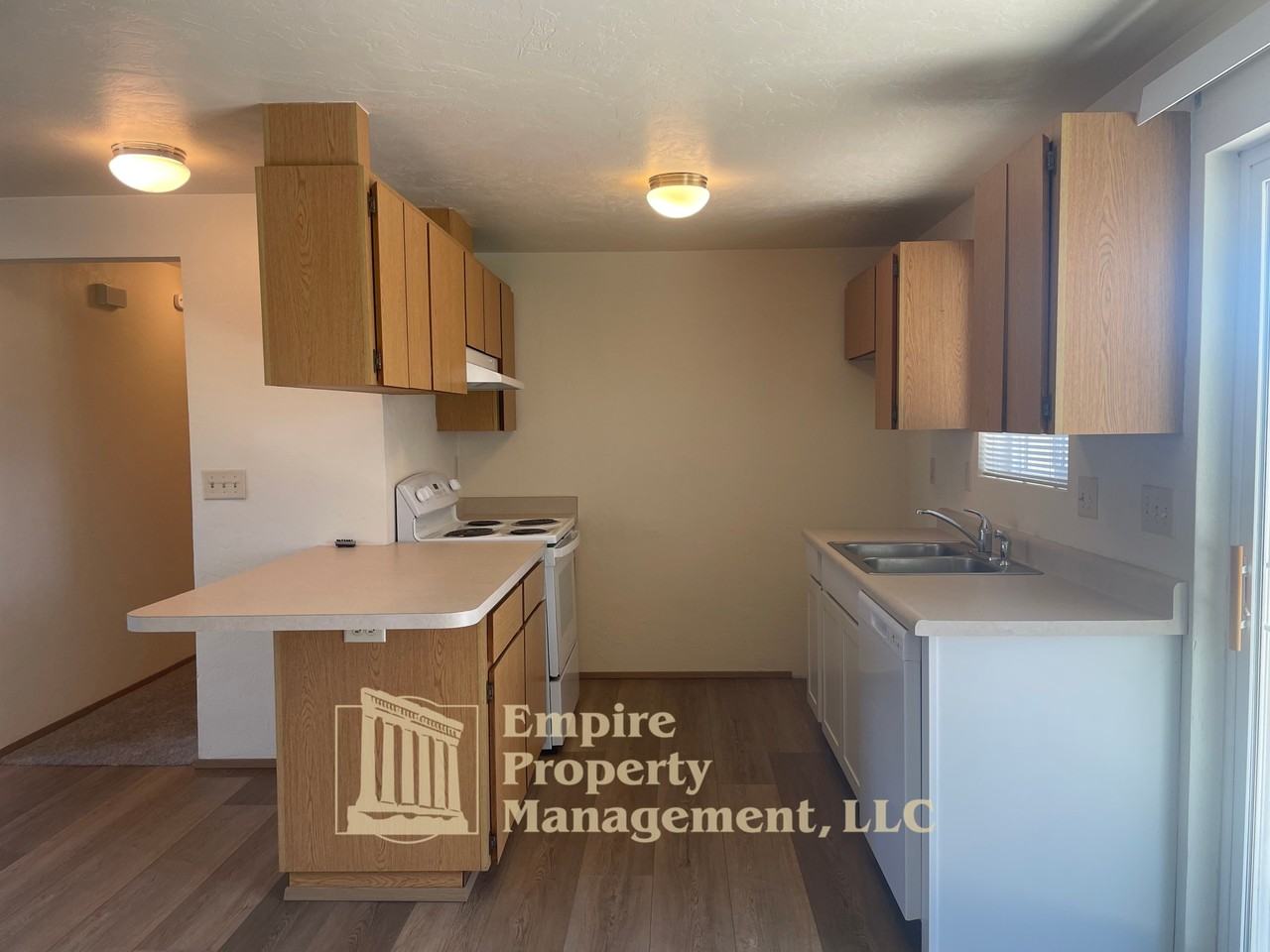 1910 Taft St #1 - Photo 5 of 16