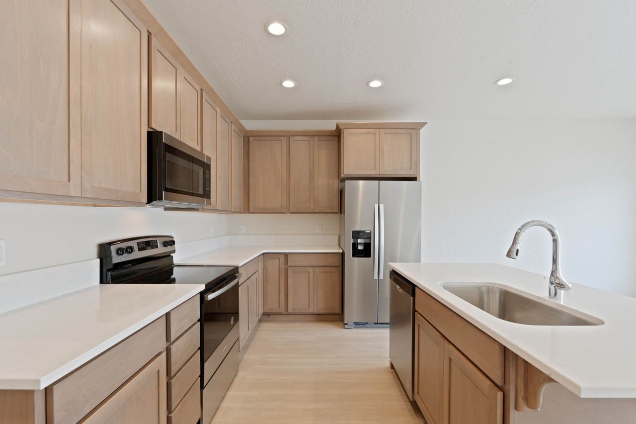 3570 N Blaze Loop #1 - Photo 3 of 32